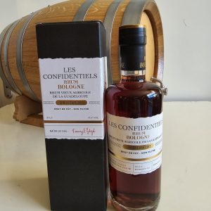 RHUM VIEUX BOLOGNE 50 CL 45.6° LES CONFIDENTIELS MILLESIME 2013